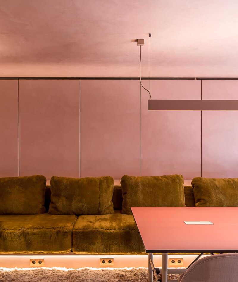 stoopen-meeus-showroom-interieur-thehub-stuc-pleister-02
